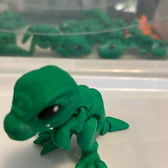 3D printed T-Rex 4” Fidget Toy Fun Collectible Stress Re… - Picture 2 of 3